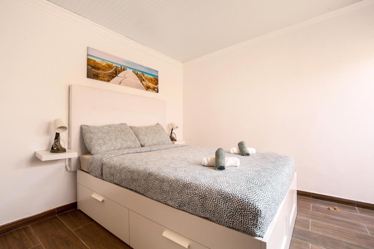 Apartamento Dayely คอร์ราเลโฮ ภายนอก รูปภาพ